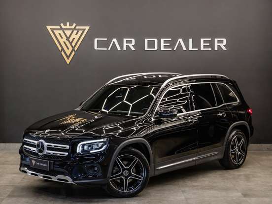 MERCEDES-BENZ-GLB 200-2021