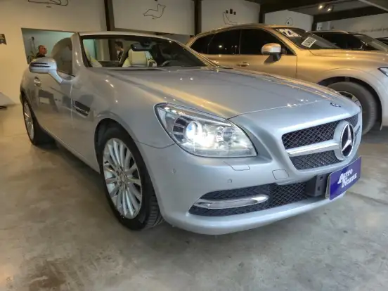MERCEDES-BENZ-SLK 200-2011