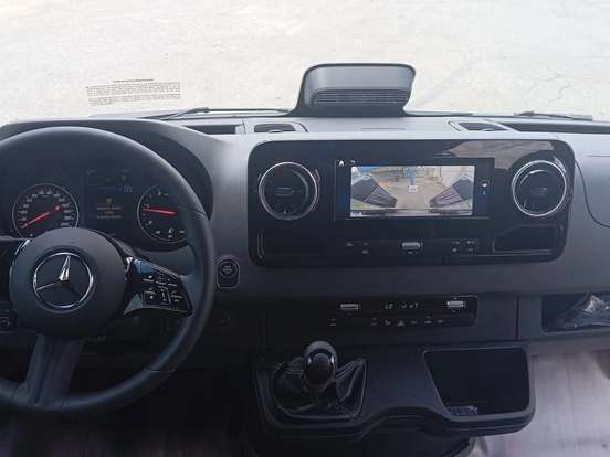 MERCEDES-BENZ-SPRINTER-2026