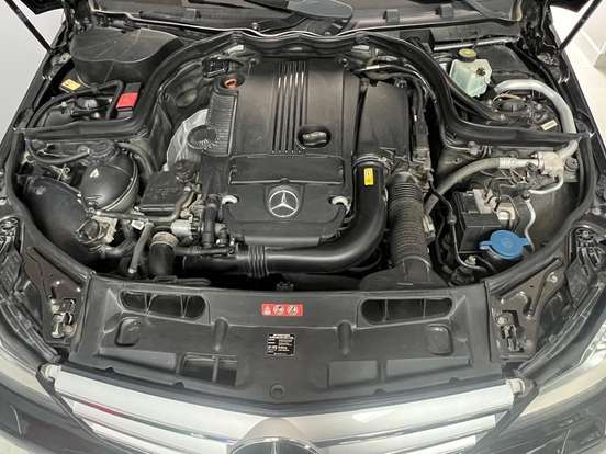 MERCEDES-BENZ-C 250-1.8 CGI SPORT 16V GASOLINA 4P AUTOMÁTICO MERCEDES-BENZ-C 250-2013