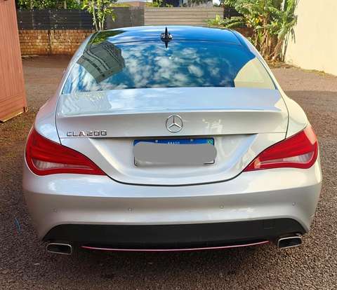 MERCEDES-BENZ-CLA 200-1.6 URBAN 16V GASOLINA 4P AUTOMÁTICO MERCEDES-BENZ-CLA 200-2015