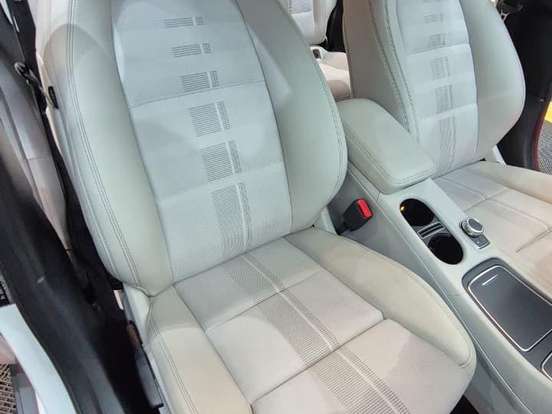 MERCEDES-BENZ-GLA 200-1.6 CGI FLEX ADVANCE 7G-DCT MERCEDES-BENZ-GLA 200-2019
