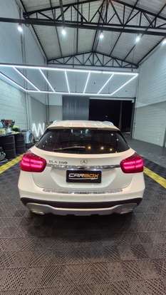 MERCEDES-BENZ-GLA 200-2019
