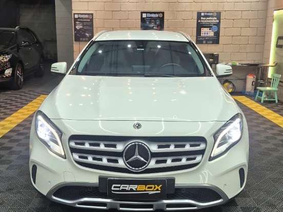 MERCEDES-BENZ-GLA 200-1.6 CGI FLEX ADVANCE 7G-DCT MERCEDES-BENZ-GLA 200-2019