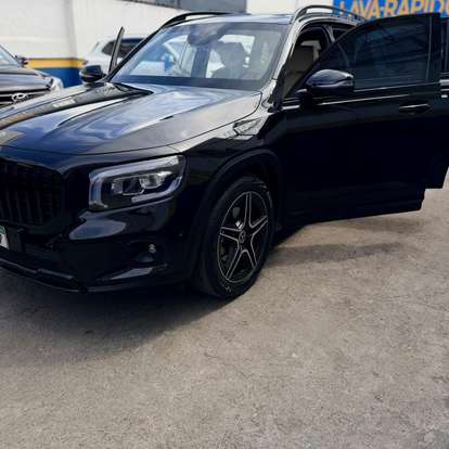 MERCEDES-BENZ-GLB 200-2021