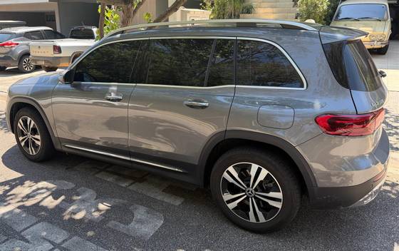 MERCEDES-BENZ GLB 220 2.0 MHEV PROGRESSIVE 4MATIC 8G-DCT