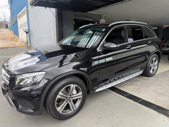 MERCEDES-BENZ GLC 250 2.0 CGI GASOLINA HIGHWAY 4MATIC 9G-TRONIC