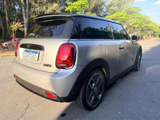 MINI-COOPER-2023