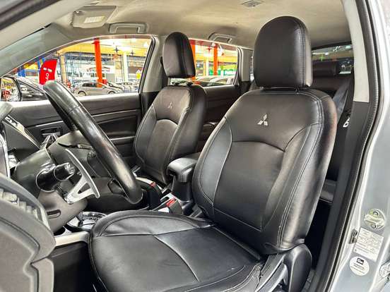 MITSUBISHI-ASX-2018