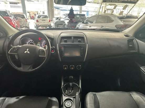 MITSUBISHI-ASX-2015