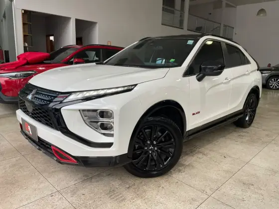 MITSUBISHI ECLIPSE CROSS 1.5 MIVEC TURBO GASOLINA HPE BLACK CVT