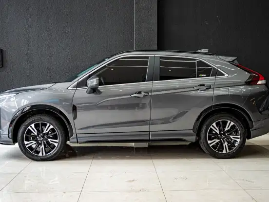 MITSUBISHI-ECLIPSE CROSS-1.5 MIVEC TURBO GASOLINA HPE-S CVT MITSUBISHI-ECLIPSE CROSS-2024