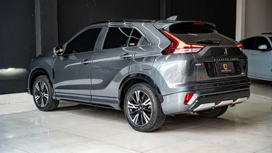 MITSUBISHI-ECLIPSE CROSS-2024
