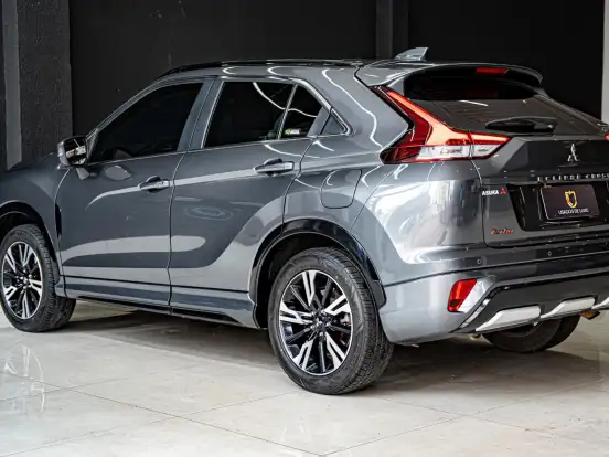 MITSUBISHI-ECLIPSE CROSS-1.5 MIVEC TURBO GASOLINA HPE-S CVT MITSUBISHI-ECLIPSE CROSS-2024