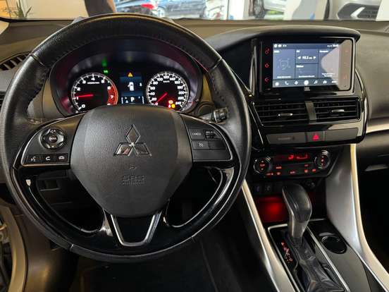 MITSUBISHI-ECLIPSE CROSS-1.5 MIVEC TURBO GASOLINA GLS CVT MITSUBISHI-ECLIPSE CROSS-2022