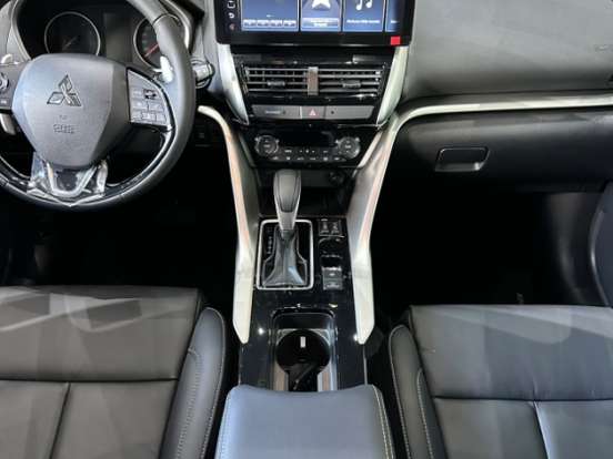 MITSUBISHI-ECLIPSE CROSS-1.5 MIVEC TURBO GASOLINA HPE-S CVT MITSUBISHI-ECLIPSE CROSS-2026