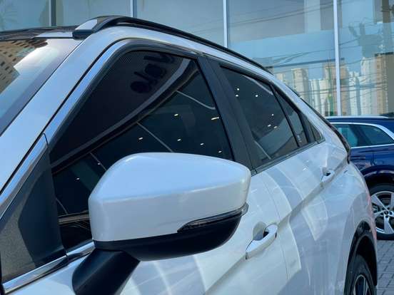 MITSUBISHI-ECLIPSE CROSS-2023