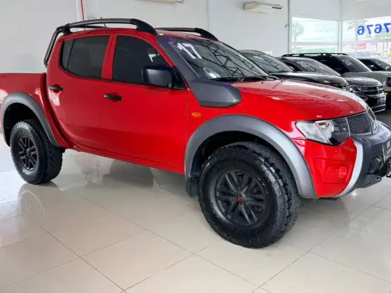 MITSUBISHI-L200 SAVANA-3.2 4X4 16V TURBO INTERCOOLER DIESEL 4P AUTOMÁTICO MITSUBISHI-L200 SAVANA-2016