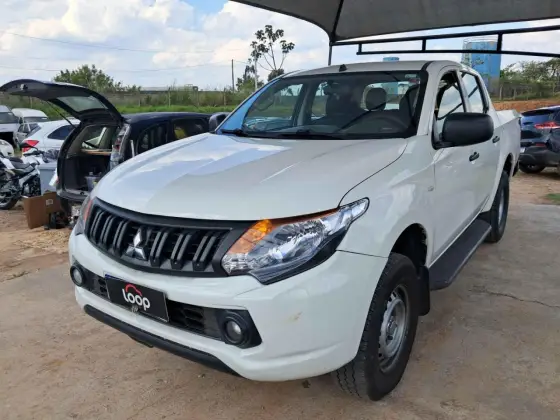 MITSUBISHI L200 TRITON 2.4 16V TURBO DIESEL SPORT GL CD 4P 4X4 MANUAL