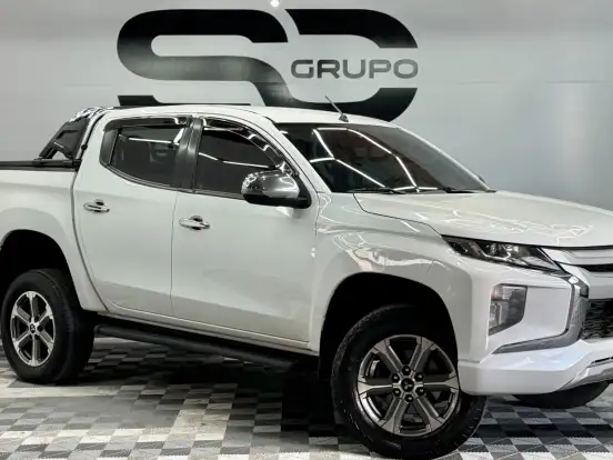 MITSUBISHI-L200 TRITON-2.4 16V TURBO DIESEL SPORT HPE CD 4P 4X4 AUTOMÁTICO MITSUBISHI-L200 TRITON-2021
