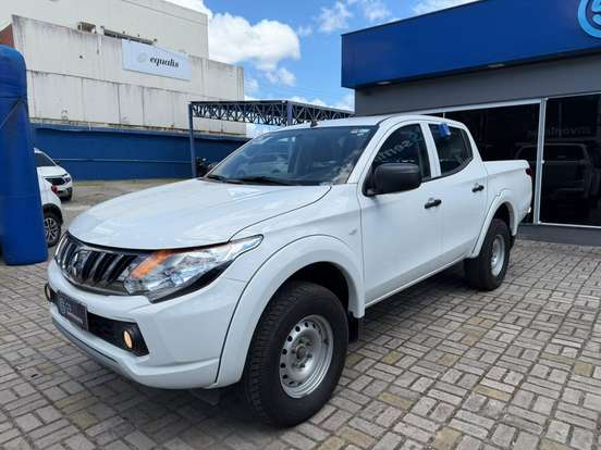 MITSUBISHI-L200 TRITON-2024