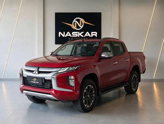MITSUBISHI L200 TRITON 2.4 16V TURBO DIESEL SPORT HPE CD 4P 4X4 AUTOMÁTICO