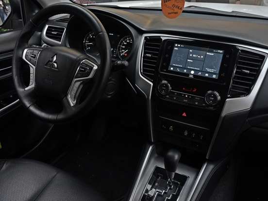 MITSUBISHI-L200 TRITON-2023