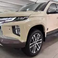 MITSUBISHI L200 TRITON 2.4 16V TURBO DIESEL SPORT HPE-S TERRA CD 4P 4X4 AUTOMÁTICO MITSUBISHI L200 TRITON 2.4 16V TURBO DIESEL SPORT HPE-S TERRA CD 4P 4X4 AUTOMÁTICO