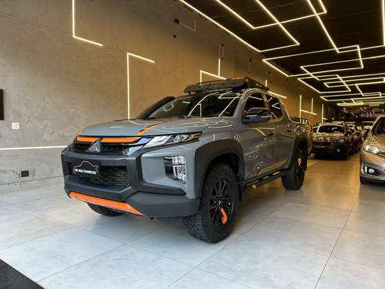 MITSUBISHI-L200 TRITON-2023
