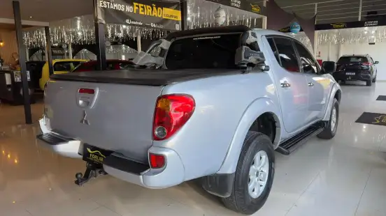 MITSUBISHI-L200 TRITON-2010