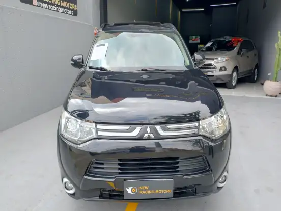 MITSUBISHI-OUTLANDER-2.0 16V GASOLINA 4P AUTOMÁTICO MITSUBISHI-OUTLANDER-2013