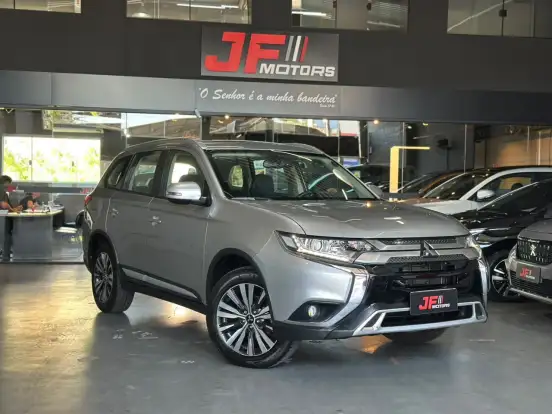 MITSUBISHI-OUTLANDER-2.0 MIVEC GASOLINA GLS AUTOMÁTICO MITSUBISHI-OUTLANDER-2018