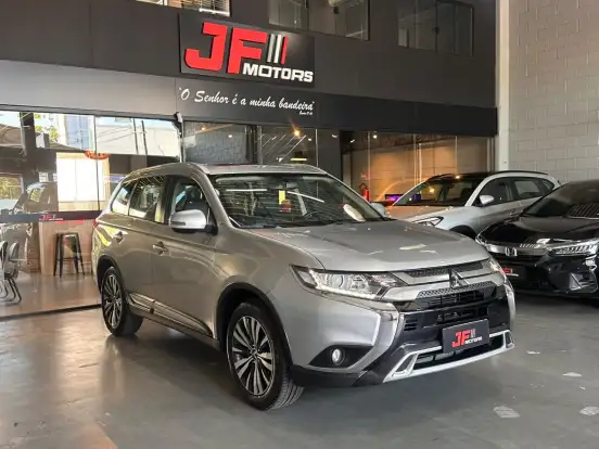 MITSUBISHI-OUTLANDER-2.0 MIVEC GASOLINA GLS AUTOMÁTICO MITSUBISHI-OUTLANDER-2018