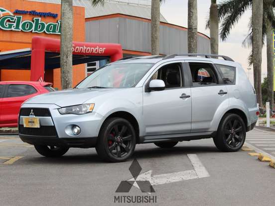 MITSUBISHI-OUTLANDER-2.0 16V GASOLINA 4P AUTOMÁTICO MITSUBISHI-OUTLANDER-2013