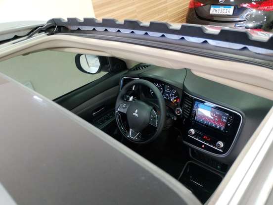 MITSUBISHI-OUTLANDER-2.0 MIVEC GASOLINA HPE AUTOMÁTICO MITSUBISHI-OUTLANDER-2019