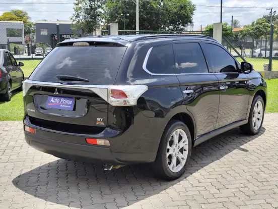 MITSUBISHI-OUTLANDER-3.0 GT 4X4 V6 24V GASOLINA 4P AUTOMÁTICO MITSUBISHI-OUTLANDER-2014