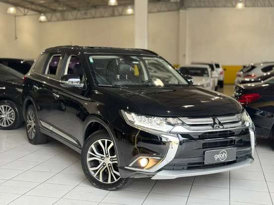 MITSUBISHI-OUTLANDER-3.0 GT 4X4 V6 24V GASOLINA 4P AUTOMÁTICO MITSUBISHI-OUTLANDER-2015