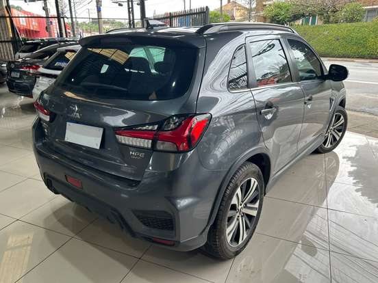 MITSUBISHI-OUTLANDER SPORT-2.0 MIVEC FLEX HPE AUTOMÁTICO MITSUBISHI-OUTLANDER SPORT-2021