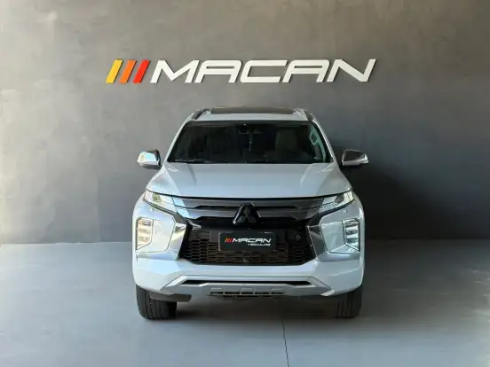 MITSUBISHI-PAJERO SPORT-2.4 16V MIVEC TURBO DIESEL HPE-S AWD AUTOMÁTICO MITSUBISHI-PAJERO SPORT-2023
