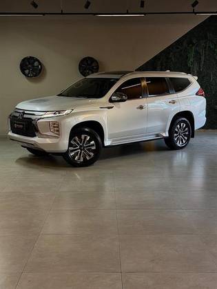 MITSUBISHI PAJERO SPORT 2.4 16V MIVEC TURBO DIESEL HPE-S AWD AUTOMÁTICO