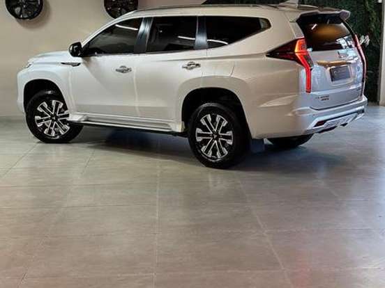MITSUBISHI-PAJERO SPORT-2.4 16V MIVEC TURBO DIESEL HPE-S AWD AUTOMÁTICO MITSUBISHI-PAJERO SPORT-2023