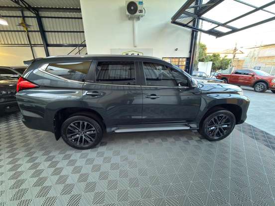 MITSUBISHI-PAJERO SPORT-2024