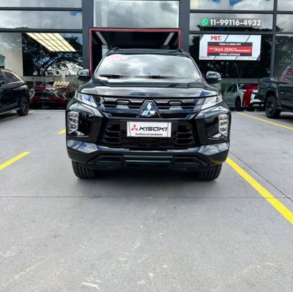 MITSUBISHI PAJERO SPORT 2.4 16V MIVEC TURBO DIESEL LEGEND BLACK AWD AUTOMÁTICO