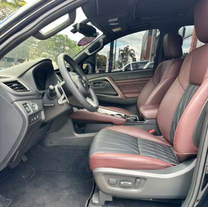 MITSUBISHI-PAJERO SPORT-2024