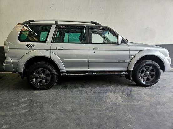 MITSUBISHI-PAJERO SPORT-2006
