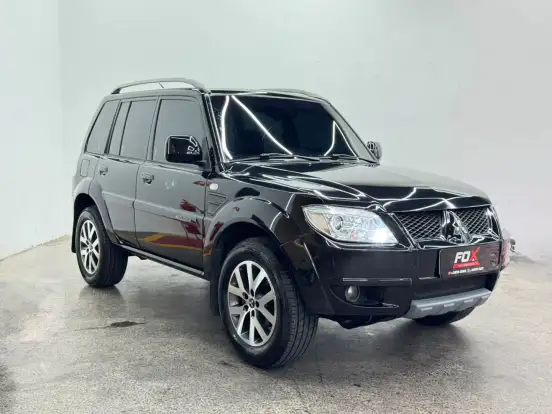 MITSUBISHI-PAJERO TR4-2014
