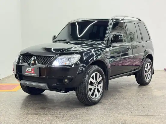 MITSUBISHI-PAJERO TR4-2014