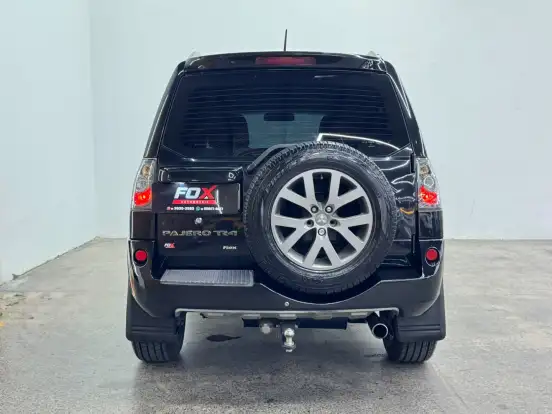 MITSUBISHI-PAJERO TR4-2.0 4X2 16V 140CV FLEX 4P AUTOMÁTICO MITSUBISHI-PAJERO TR4-2014