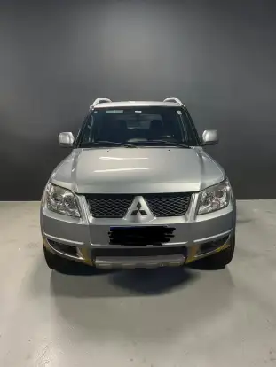 MITSUBISHI-PAJERO TR4-2015
