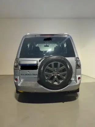 MITSUBISHI-PAJERO TR4-2015